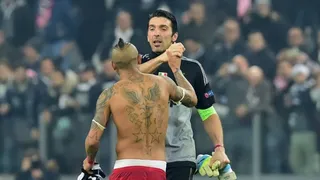 El saludo de Arturo Vidal a Gianluigi Buffon por su cumpleaños 40: “Felicidades leyenda”