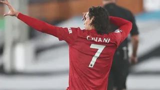 Edinson Cavani y Paul Pogba lideraron el triunfo de Manchester United ante Fulham en la Premier