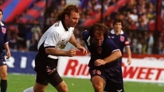 Barticciotto llamó a hinchas de Colo Colo a recuperar el club “para que no pase más lo de este año”