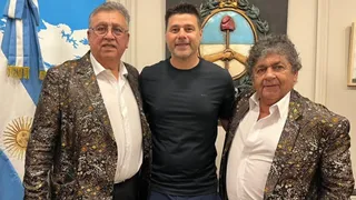 Mauricio Pochettino bailó junto a “Los Palmeras” en sus vacaciones