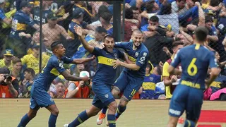 Las mejores imágenes del vibrante choque entre Boca Juniors y River Plate en la histórica final de la Copa Libertadores