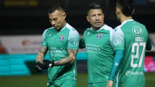 U Católica va a la carga por figura del Campeonato con pasado azul