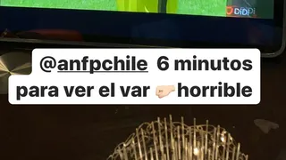 “Horrible”: Gary Medel se molestó por la demora del VAR en el duelo de la UC con Antofagasta