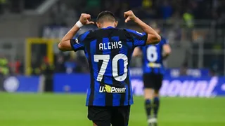 Alexis se lució con gran asistencia y un gol de penal en triunfo de Inter sobre Genoa