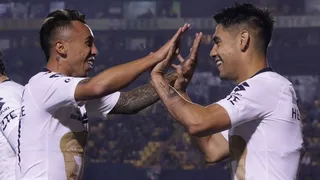 Pumas hizo uso de la opción de compra por los chilenos Felipe Mora y Martín Rodríguez