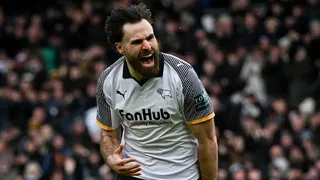 Ben Brereton enciende la ilusión del ascenso en Inglaterra