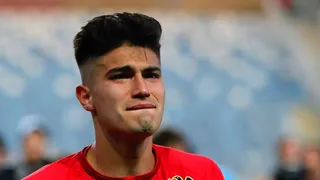 Unión Española se despidió del defensa Thomas Galdames