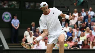Nicolás Jarry quedó fuera de carrera en Wimbledon tras dura batalla con Carlos Alcaraz