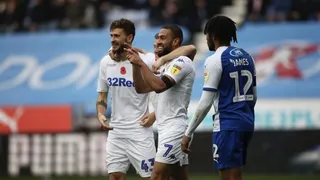 Leeds de Marcelo Bielsa doblegó a Wigan y retomó el liderato de la Championship