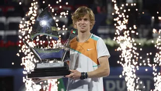 Andrey Rublev se proclamó campeón del ATP de Dubai al tumbar a Jiri Vesely