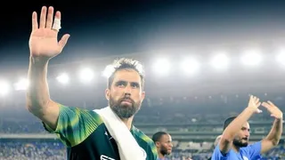 Pep Guardiola: Bravo será titular el domingo, estoy impresionado con su nivel