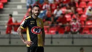 Mauricio Pinilla por rebajas de sueldos a jugadores: Lo encuentro insólito