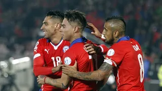 Chile venció en Santiago a Ecuador por la Copa América 2015 con goles de Vidal y Vargas