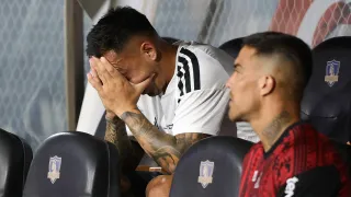 Nueva lesión golpea a Colo Colo: Javier Correa queda en duda para enfrentar a O’Higgins y Ortiz le busca reemplazo