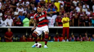 Arturo Vidal se perfila como titular en el estreno de Flamengo en la Libertadores