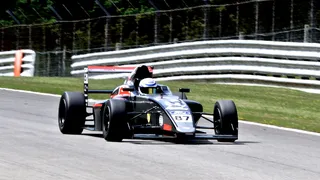 Nicolás Pino tuvo un regular primer día del Round 2 de la F4 británica y ya se enfoca en la carrera final