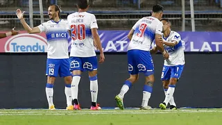 “La Franja”: Universidad Católica ultima detalles para su debut en Copa Libertadores