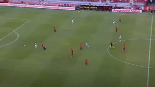 Gimnasia aprovechó un fallo defensivo para vencer a Independiente de Mauricio Isla