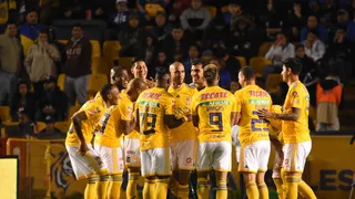 Eduardo Vargas aportó con un gol en amplia victoria de Tigres sobre Querétaro