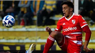 [VIDEO] Pablo Solari erró un gol increíble y se llenó de críticas
