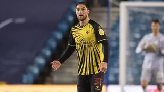 Francisco Sierralta fue titular en caída de Watford contra Queens Park Rangers en la Championship