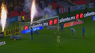 Lichnovsky marcó un autogol en duelo de Tigres frente a América de Diego Valdés