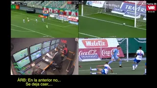“Se deja caer”: El diálogo del VAR en el polémico partido entre Audax y la UC