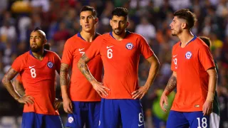 Jugó en Católica: el nombre que suena en Colo Colo para reemplazar a Alan Saldivia