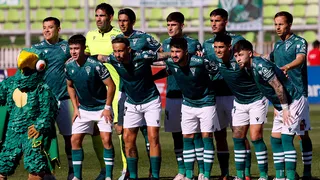Papelón en la B: Santiago Wanderers y U. de Concepción se suspendió por deuda con guardias privados