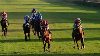 El jinete Kevin Espina triunfó junto a “Racatán” y conquistó su segundo Ensayo