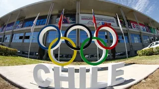 El Centro de Entrenamiento Olímpico “Marlene Ahrens” renovó su fachada con nuevos anillos