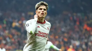 ¿En respuesta a Arturo Vidal? Alejandro Garnacho emuló otra celebración de Cristiano Ronaldo