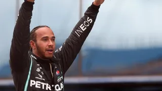 Hamilton ganó su séptimo título de la Fórmula 1 y alcanzó a Schumacher como el más ganador