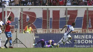 Pablo Becker anotó de entrada la ventaja parcial de Antofagasta sobre la UC