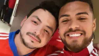 “Pollo” Castillo vivió su bautizo en la Roja: “Claudito Bravo me empezó a vacilar”