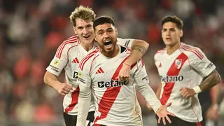 Un brillante Paulo Díaz encamina a River Plate a los cuartos de final del Apertura argentino