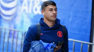 Iván Morales hizo su debut con Cruz Azul ante Necaxa de Araos y Castillo