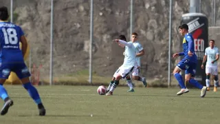 Santiago Wanderers tropezó ante Barnechea y se alejó de la zona de liguilla en la Primera B