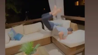 ¡Dale capitán! Los “pasos prohibidos” de Claudio Bravo al ritmo del reggaeton