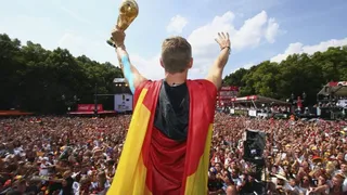 El desordenado festejo de la selección alemana en Berín