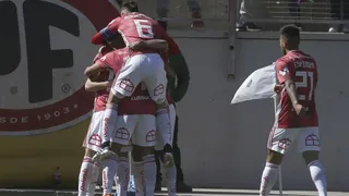 U. de Chile logró su primer triunfo con Arias y cerró el primer semestre fuera del último lugar