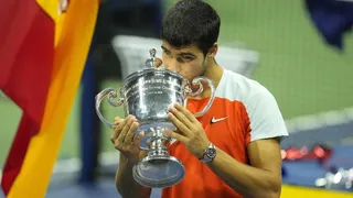 Carlos Alcaraz fue oficializado como el número uno más joven del tenis mundial