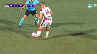 Iván Rozas le hizo un túnel al árbitro Héctor Jona en el triunfo de Copiapó ante Coquimbo