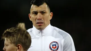 Medel destacó aporte de Roco y Maripán en la zaga: Con la altura ganan todo por arriba