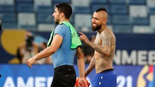 “Yo le pegué a todo lo que se movía”: Luis Suárez respondió las palabras de Vidal