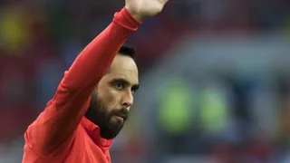 El “amor” de Claudio Bravo por volver a usar el escudo de la Roja