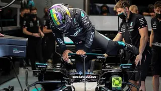 Lewis Hamilton reveló sus motivos para no manejar en la vía pública