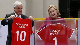 Sebastián Piñera despidió a las selecciones de fútbol calle que disputarán el Mundial de México