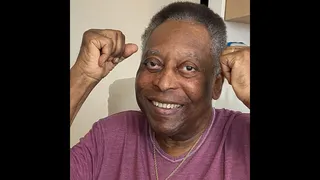 Pelé dejó la UCI en hospital de Sao Paulo tras delicada cirugía