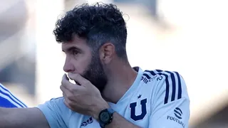 Ayudante de Pellegrino hizo analogía de la U con Real Madrid: “Hay equipos donde se siente la presión”.